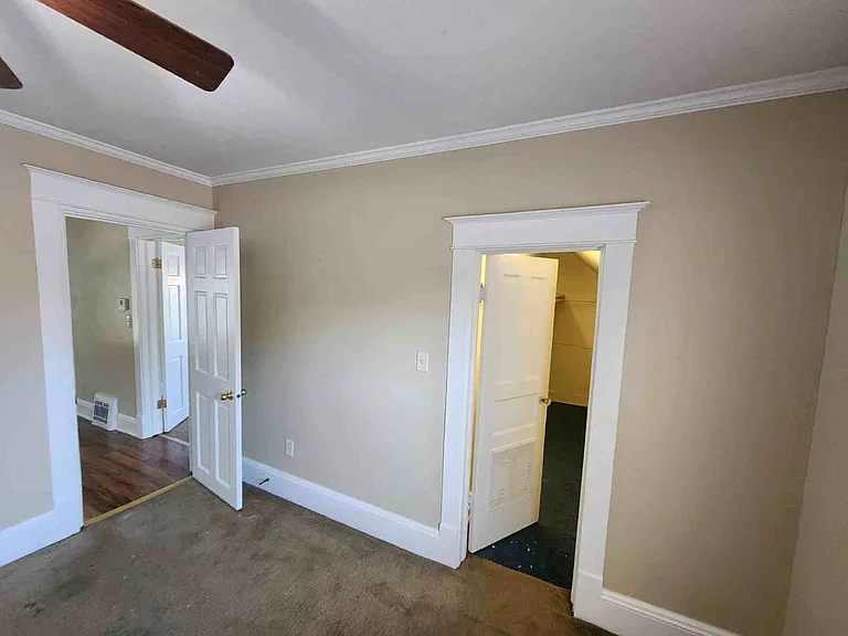 143 Brockway Ave #UPPER — Photo 11