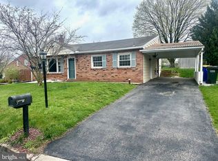 864 Old Taxville Rd, York, PA 17404