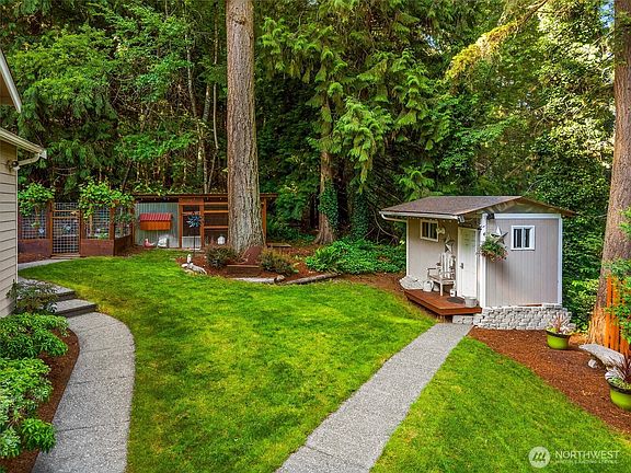 3rd image of 2336 Northshore Road