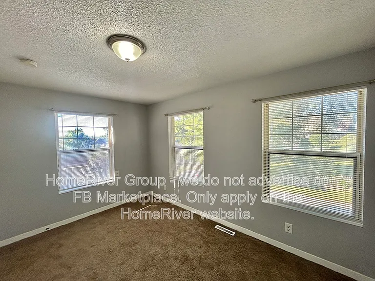 625 S 14th St — Photo 17