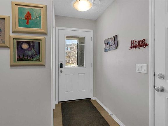 2nd image of 188 W Sundown Rd