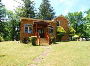 204 Ledge Landing Rd, Landing, NJ 07850