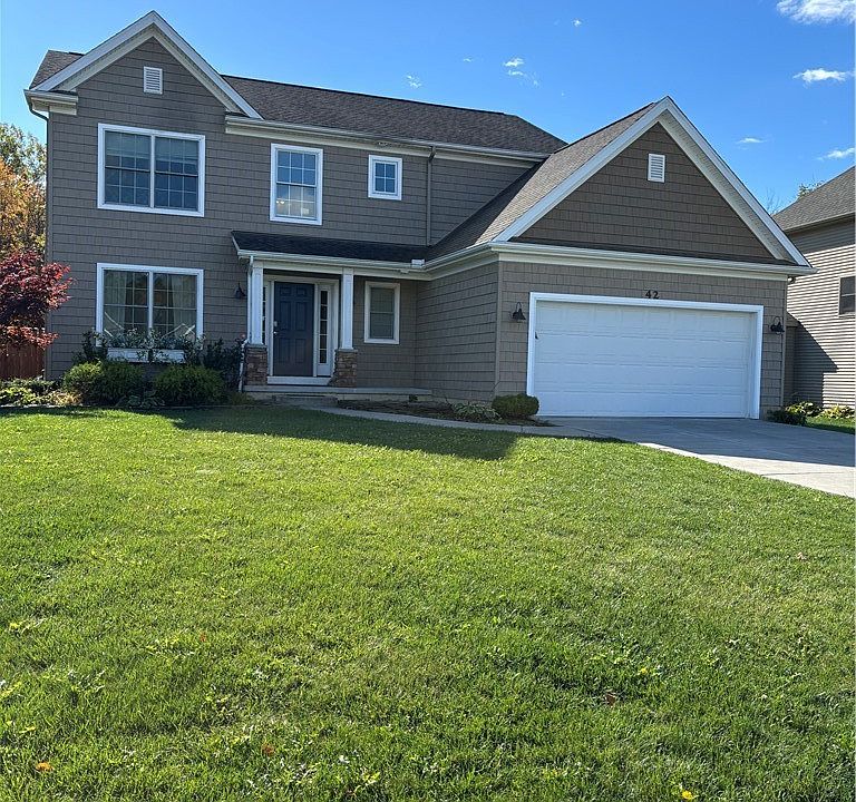 1st image of 42 Worthington Ln