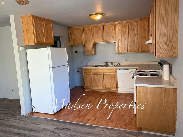 993 East Ave #D — Photo 7