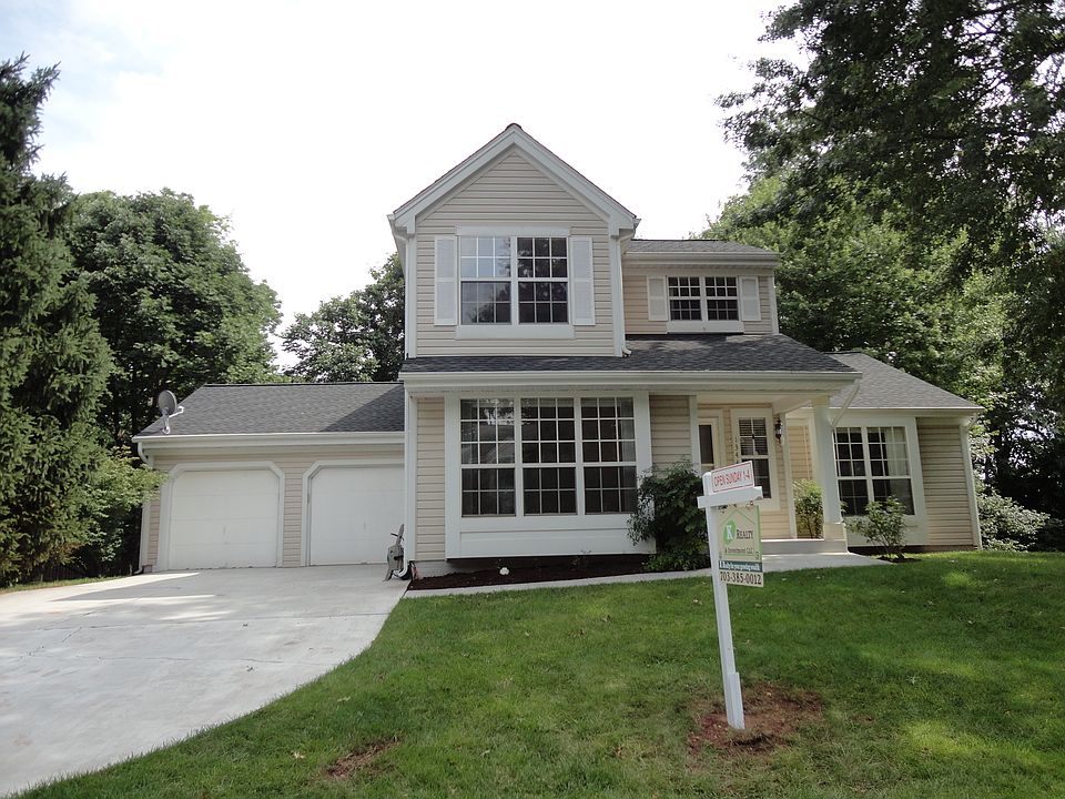 1st image of 13442 Lake Shore Dr