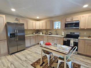 11045 Stemple Pass Rd, Lincoln, MT 59639