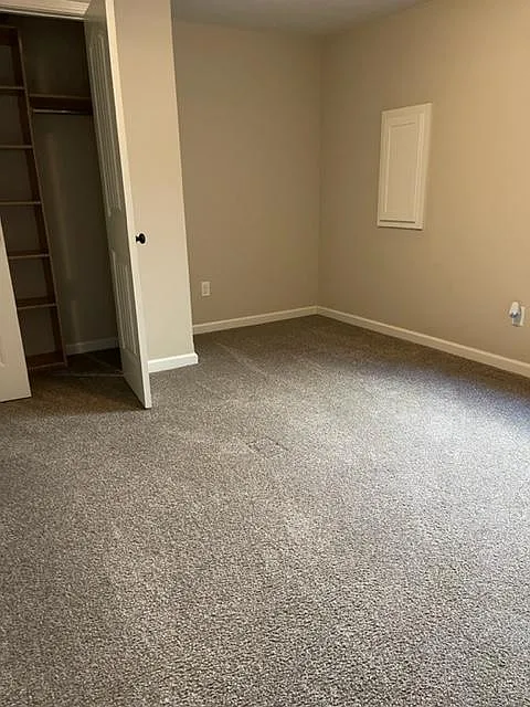 5270 N Cypress Cir — Photo 3