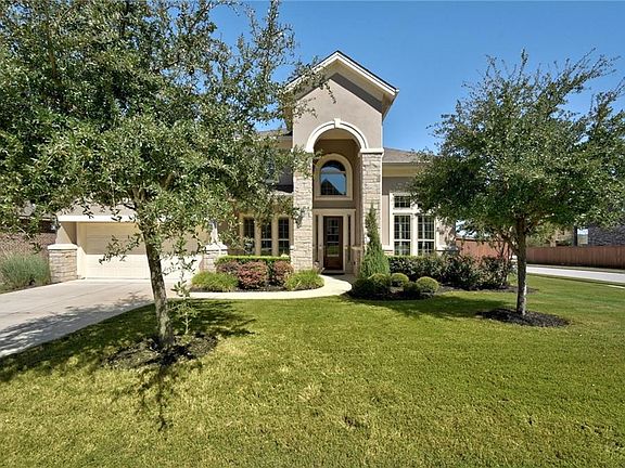 2nd image of 2221 Legend Hill Dr