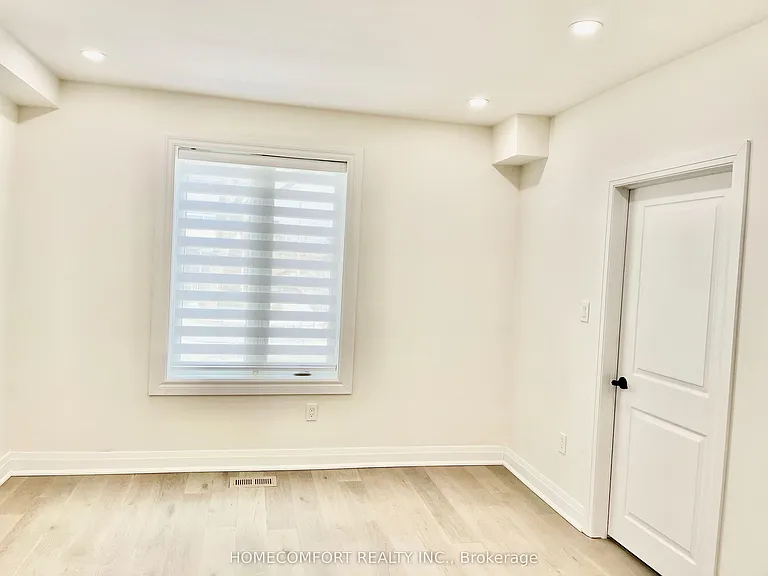 20 Saint Clair Gdns #MAIN — Photo 11
