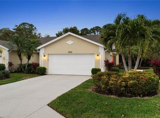 5684 Greenwood Cir #42, Naples, FL 34112