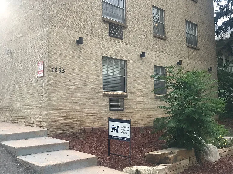 Greentree Apartments - Beautiful Remodeled Aprtments — Photo 7