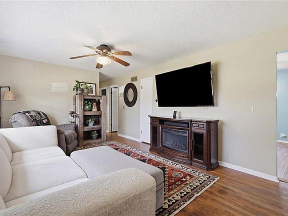 5th image of 4709 NW Gleason Rd