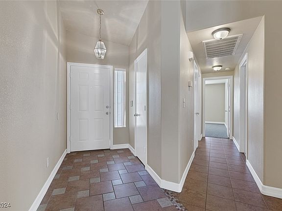 5th image of 5100 Mantua Ct
