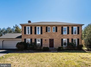 212 Berkeley Dr, Mechanicsburg, PA