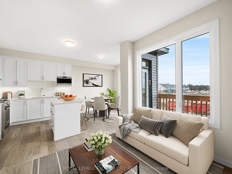 283 Les Emmerson Dr — Photo 1
