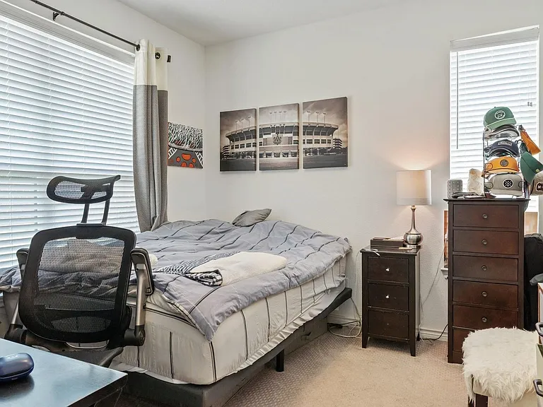 2830 Addison Park Ln — Photo 5