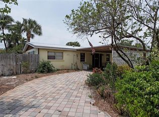 1273 11th Ct N, Naples, FL 34102