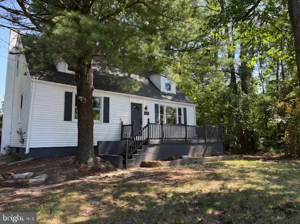 109 White Horse Rd E, Voorhees, NJ 08043