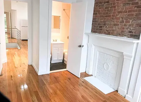 Rented by Ulas Real Estates Inc | media 12