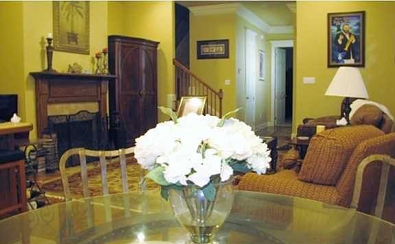 5th image of 105 Coconut Grove Cir