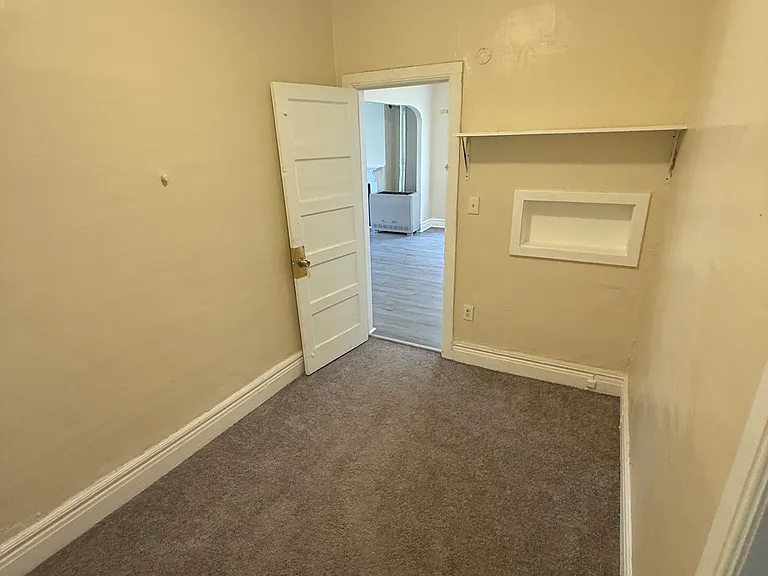66 Auburn Ave #2 — Photo 6