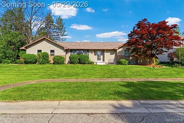1st image of 14545 Blue Heron Dr