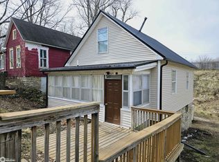625 S 8th St, Burlington, IA 52601