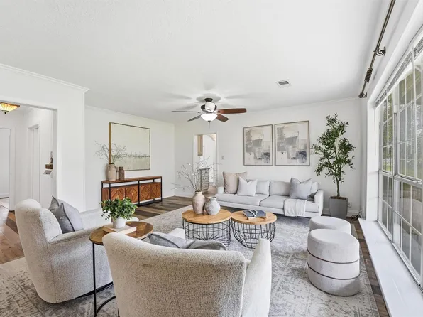 2415 W Cedar Bayou Lynchburg Rd, Baytown, TX 77521