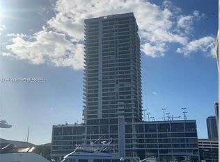 555 NE 15th St APT 33E, Miami, FL 33132