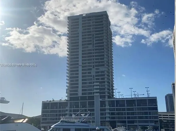 555 NE 15th St, Miami, FL