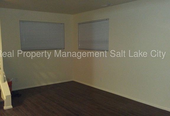 2nd image of 665 E Malibu Dr