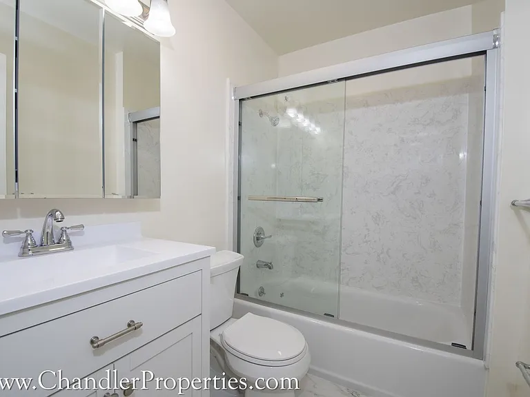 60 Parkridge Dr — Photo 9