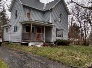 453 Beaver St, Conneaut, OH 44030