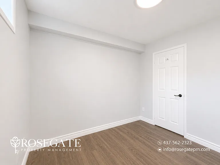 60 Cassandra Dr #2 — Photo 9
