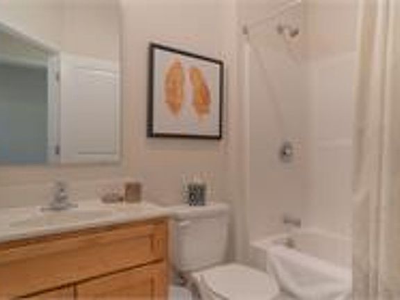 2nd image of 1610 Whipple Dr #1