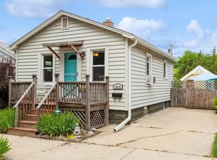 1816 E Euclid Ave, Milwaukee, WI 53207