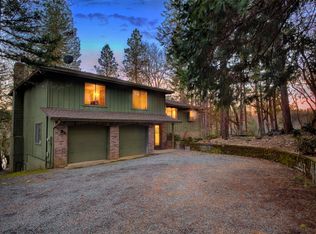 225 Burnette Rd, Grants Pass, OR 97527