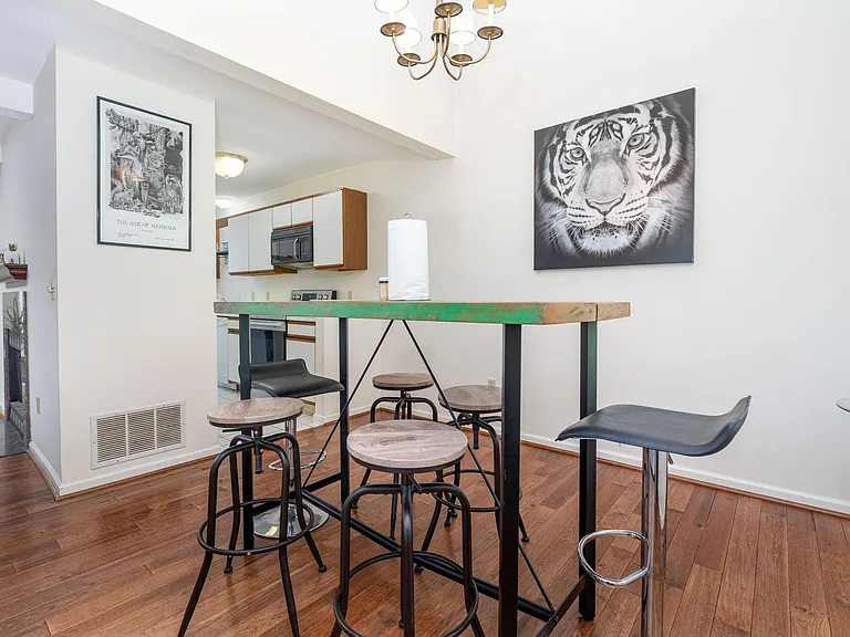 20 Reed Ct — Photo 5