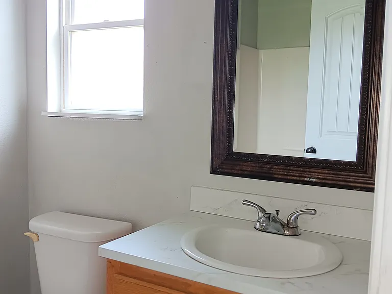 1715 N Vinita Ave #1 — Photo 9