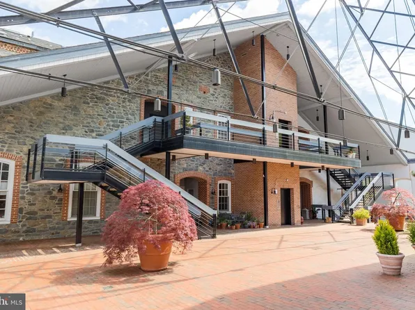 15 S Rockland Falls Rd Unit 15, Rockland, DE 19732