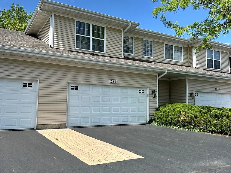 1282 Walnut Glen Dr — Photo 32