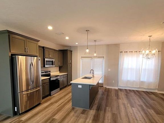 5th image of 5817 Jasmine Ct