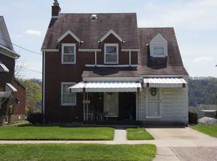 520 Rosslyn Ave, Springdale, PA 15144