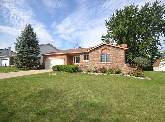 3rd image of 1985 Quail Ct