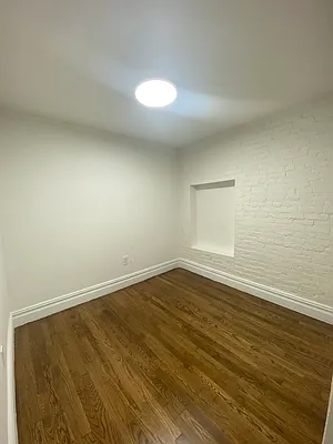 Rented by Sassouni Management | media 23