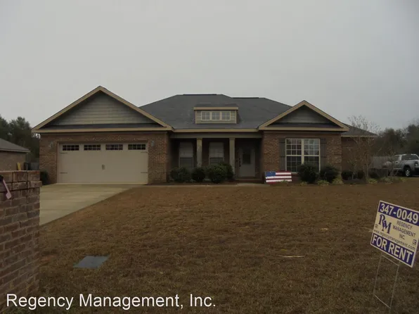 504 Legacy Dr, Enterprise, AL 36330