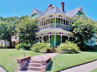 407 Oldham St, Waxahachie, TX 75165