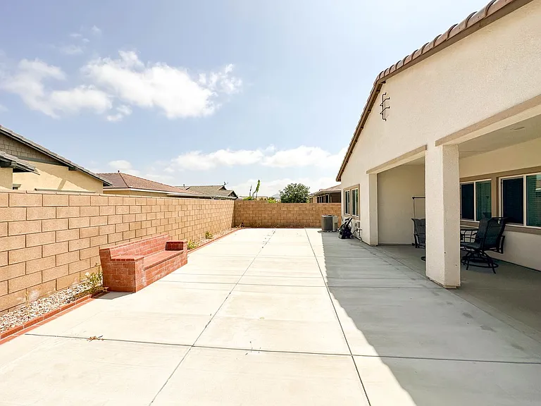 26318 Desert Rose Ln — Photo 53