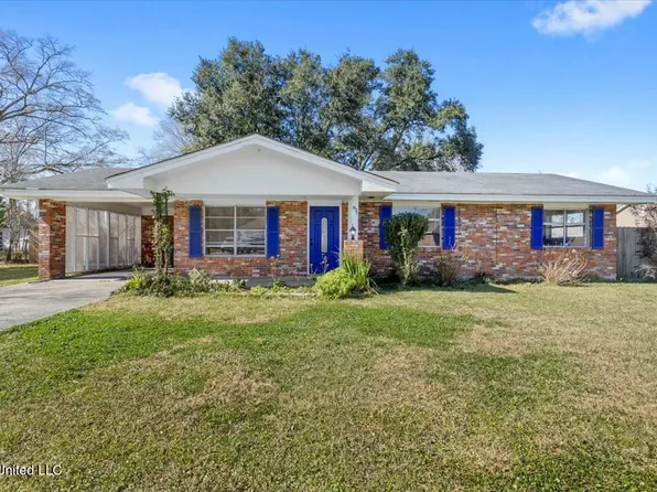 1527 Maple Ave, Picayune, MS 39466