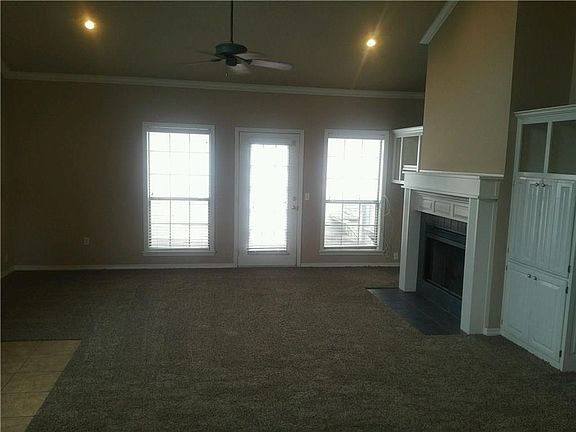 2nd image of 1754-1756 N Pointer Ln #1754